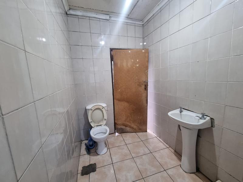 5 Bedroom Property for Sale in Vrededorp Gauteng