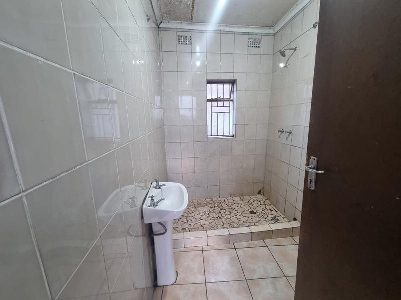 5 Bedroom Property for Sale in Vrededorp Gauteng