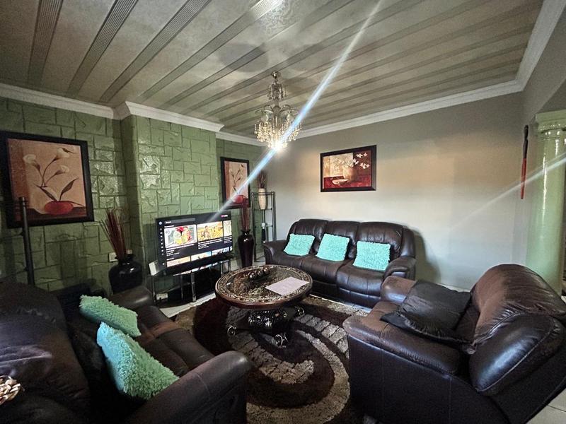 3 Bedroom Property for Sale in West Turffontein Gauteng