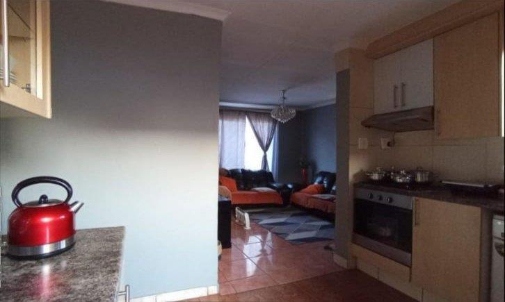 3 Bedroom Property for Sale in Clayville Gauteng