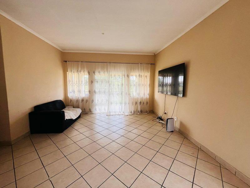3 Bedroom Property for Sale in Country View Gauteng