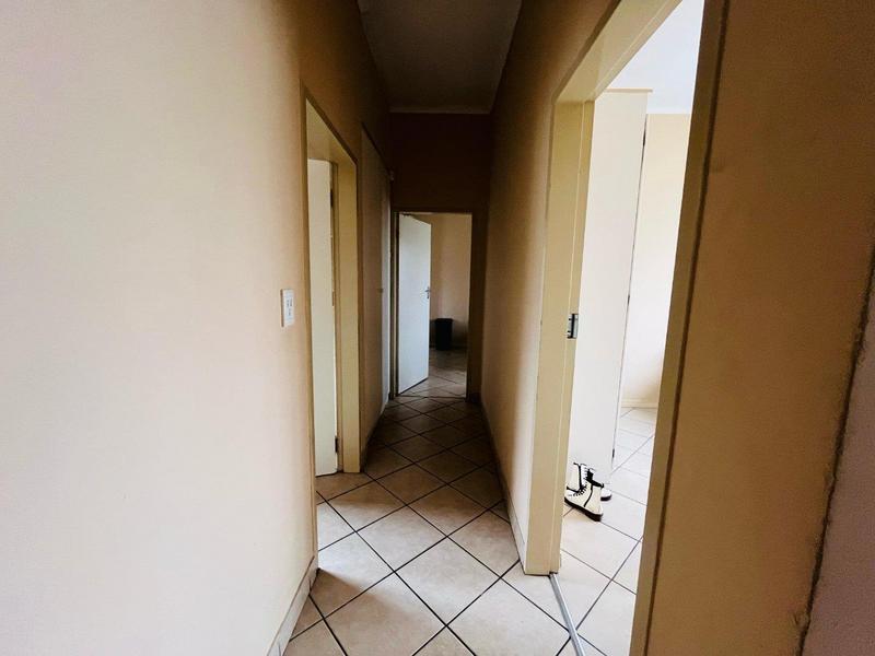 3 Bedroom Property for Sale in Country View Gauteng