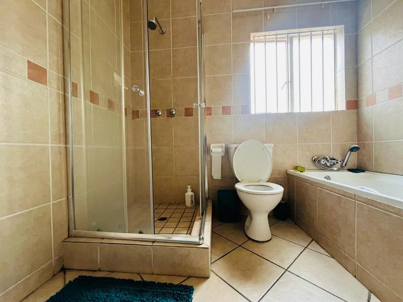 3 Bedroom Property for Sale in Country View Gauteng