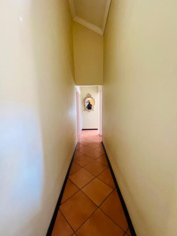 3 Bedroom Property for Sale in Halfway Gardens Gauteng