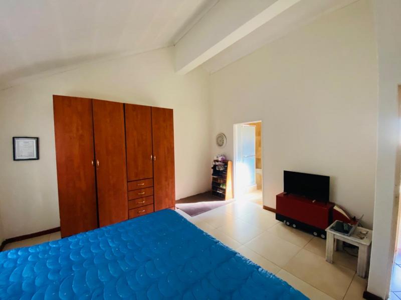 3 Bedroom Property for Sale in Halfway Gardens Gauteng