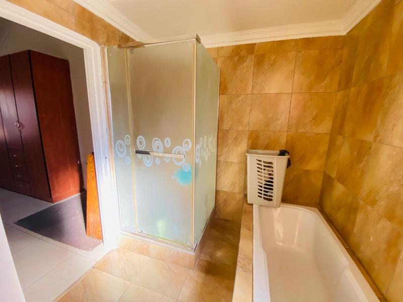 3 Bedroom Property for Sale in Halfway Gardens Gauteng