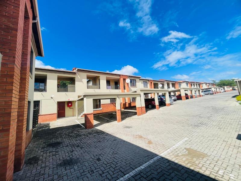 3 Bedroom Property for Sale in Noordwyk Gauteng