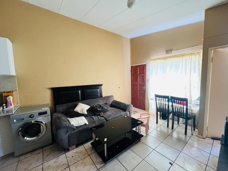 2 Bedroom Property for Sale in Bloubosrand Gauteng