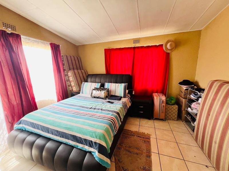 2 Bedroom Property for Sale in Bloubosrand Gauteng