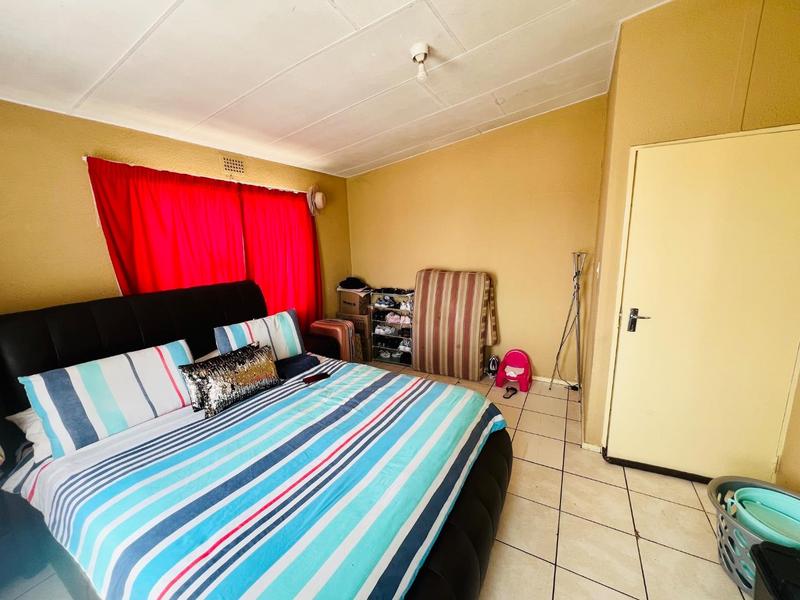 2 Bedroom Property for Sale in Bloubosrand Gauteng