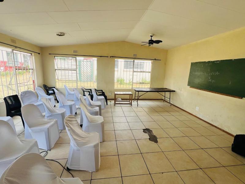2 Bedroom Property for Sale in Bloubosrand Gauteng