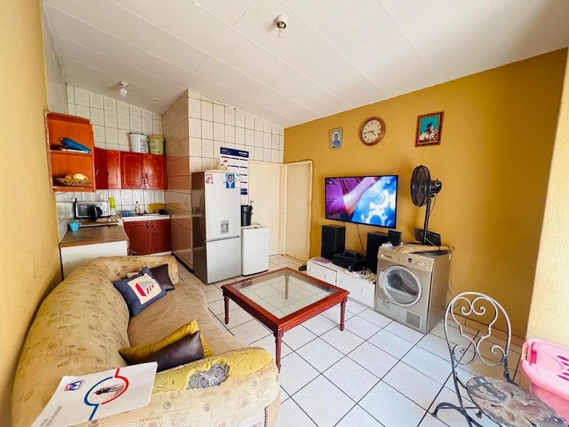 2 Bedroom Property for Sale in Bloubosrand Gauteng