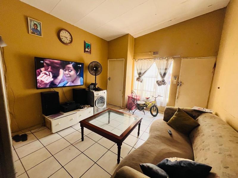 2 Bedroom Property for Sale in Bloubosrand Gauteng
