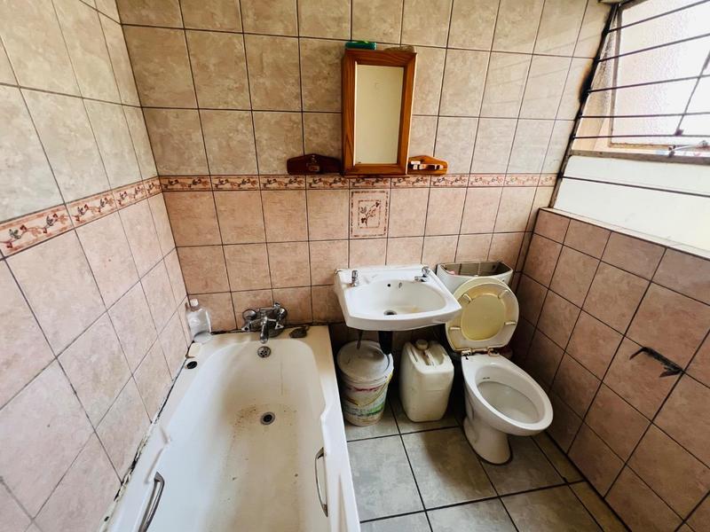 2 Bedroom Property for Sale in Bloubosrand Gauteng