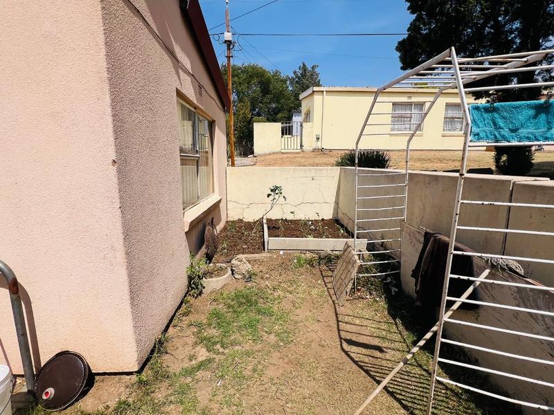 2 Bedroom Property for Sale in Bloubosrand Gauteng