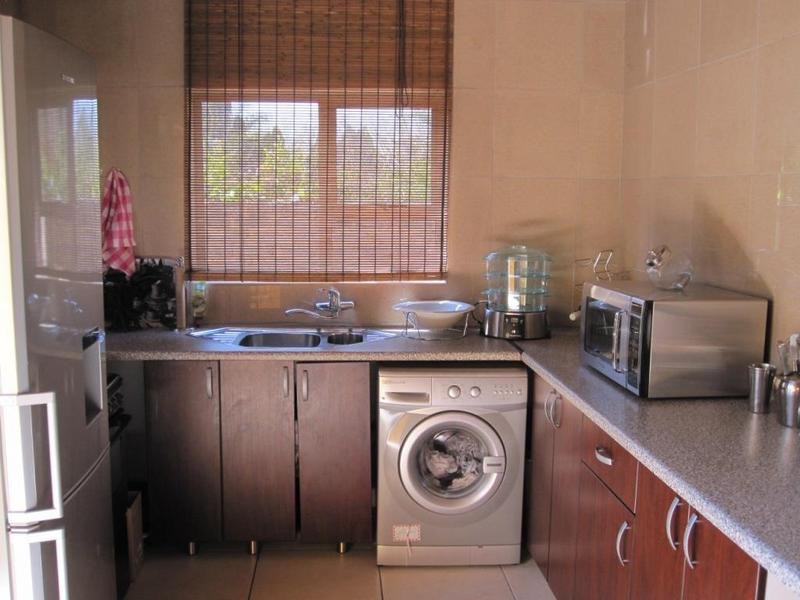 4 Bedroom Property for Sale in Bloubosrand Gauteng