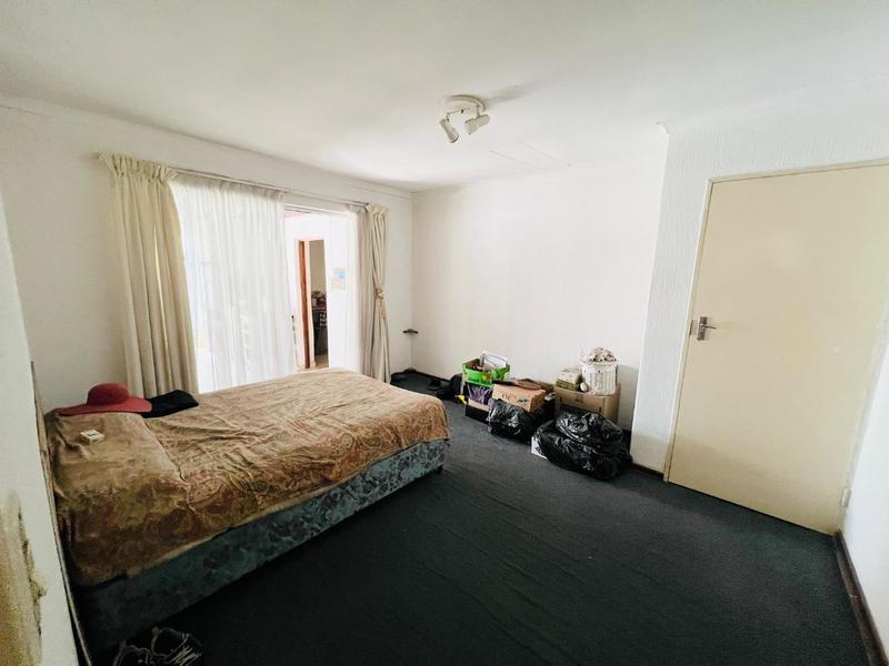 4 Bedroom Property for Sale in Bloubosrand Gauteng