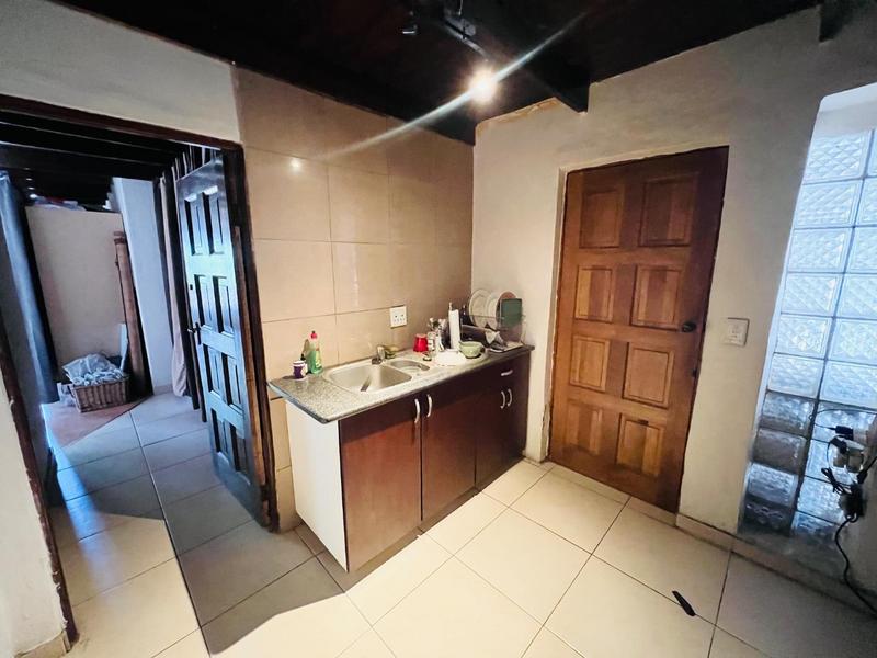 4 Bedroom Property for Sale in Bloubosrand Gauteng