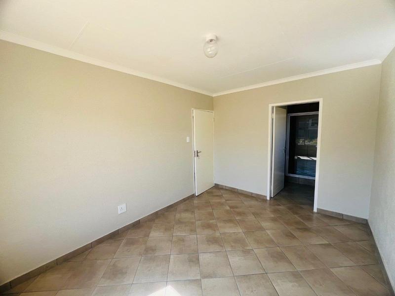 3 Bedroom Property for Sale in Kya Sands Gauteng