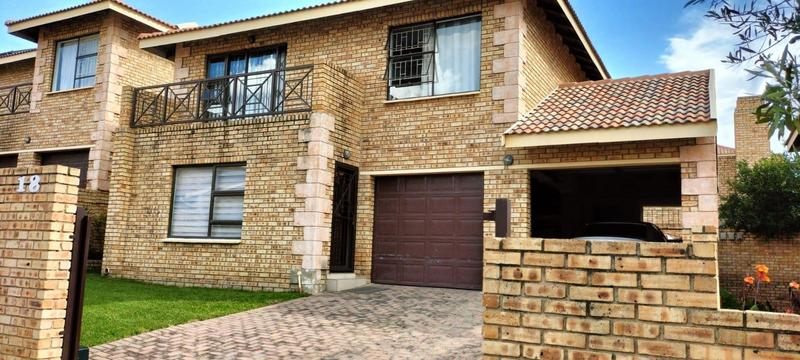 2 Bedroom Property for Sale in Noordhang Gauteng