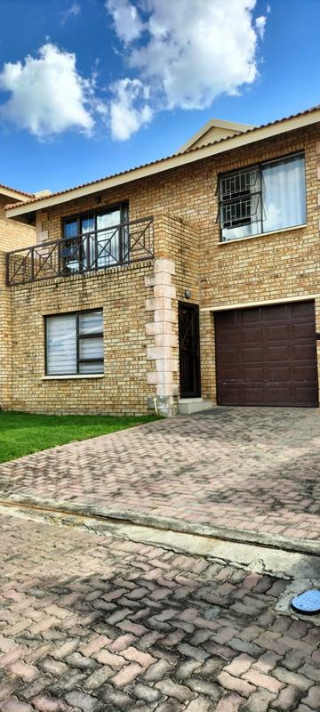 2 Bedroom Property for Sale in Noordhang Gauteng