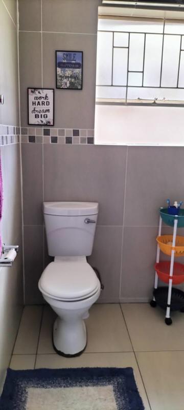 2 Bedroom Property for Sale in Noordhang Gauteng