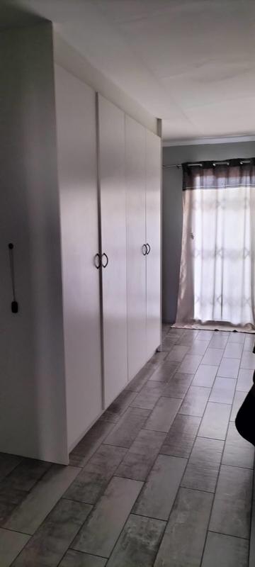 2 Bedroom Property for Sale in Noordhang Gauteng
