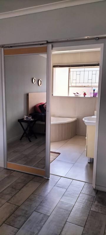 2 Bedroom Property for Sale in Noordhang Gauteng
