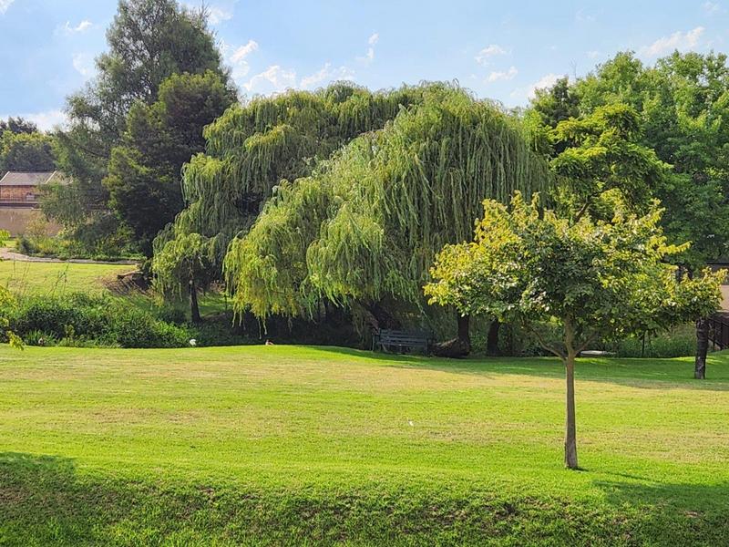 2 Bedroom Property for Sale in Noordhang Gauteng