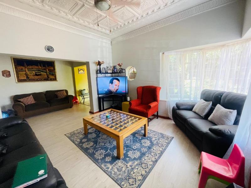 10 Bedroom Property for Sale in Florida Gauteng