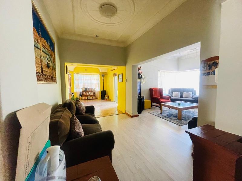 10 Bedroom Property for Sale in Florida Gauteng