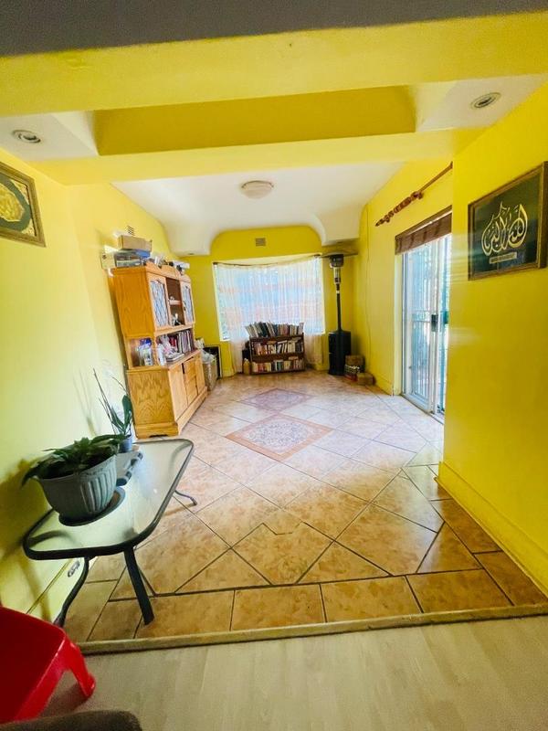 10 Bedroom Property for Sale in Florida Gauteng