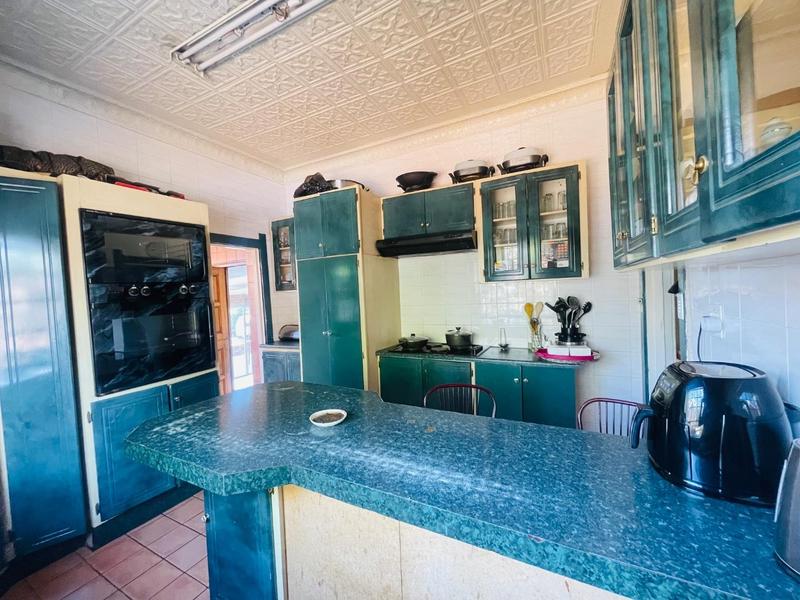 10 Bedroom Property for Sale in Florida Gauteng
