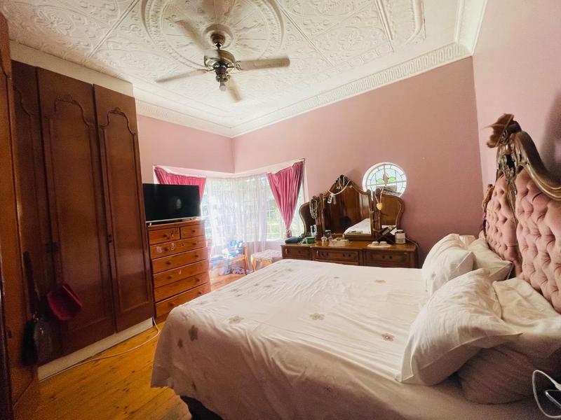 10 Bedroom Property for Sale in Florida Gauteng