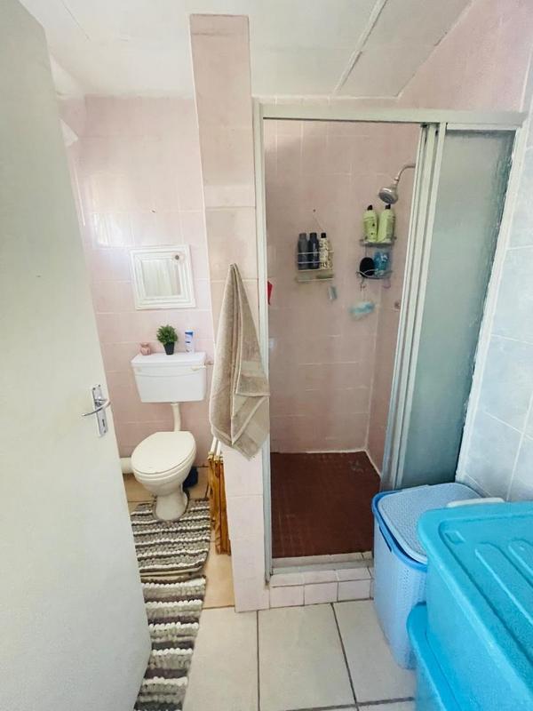 10 Bedroom Property for Sale in Florida Gauteng