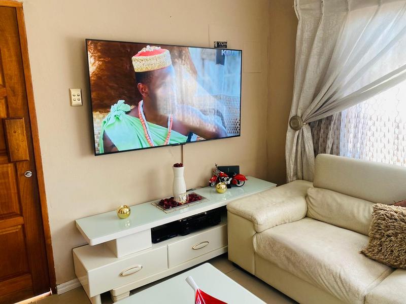 3 Bedroom Property for Sale in Protea Glen Gauteng