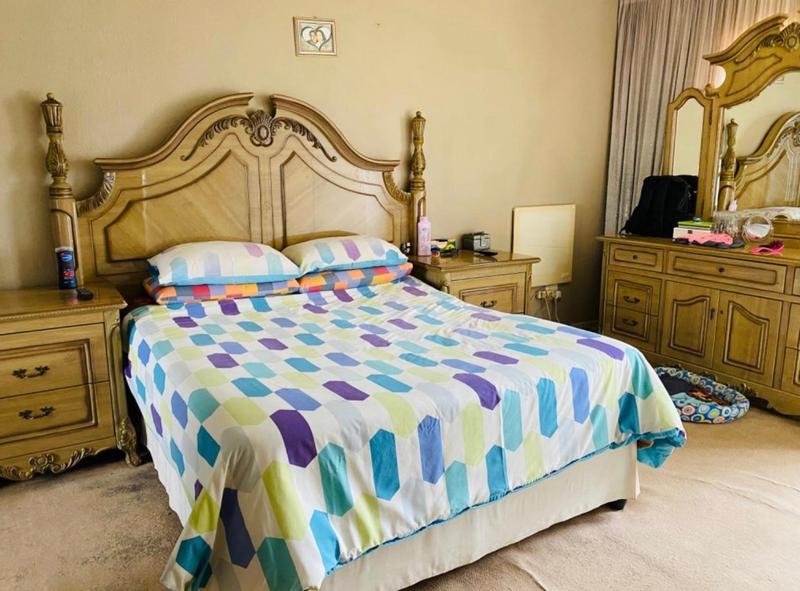3 Bedroom Property for Sale in Protea North Gauteng