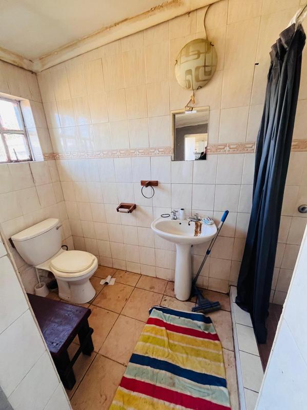 3 Bedroom Property for Sale in Protea North Gauteng