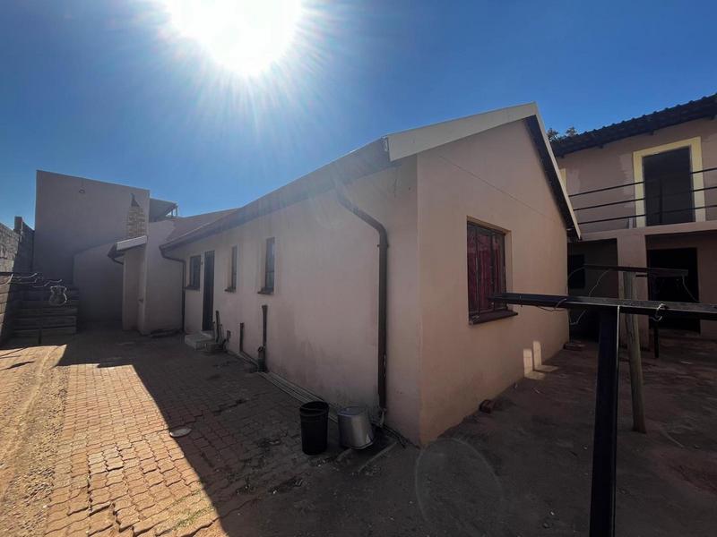 21 Bedroom Property for Sale in Protea South Gauteng