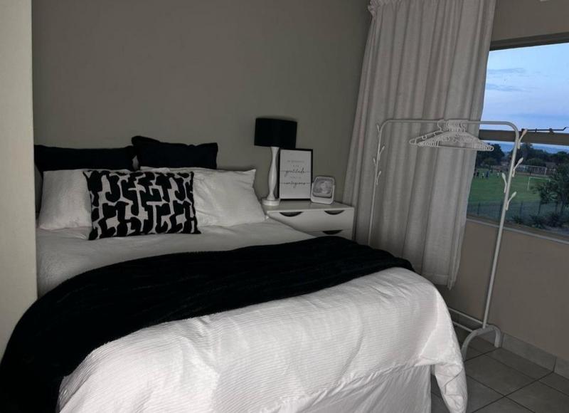 2 Bedroom Property for Sale in Heuweloord Gauteng