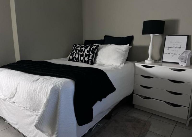 2 Bedroom Property for Sale in Heuweloord Gauteng