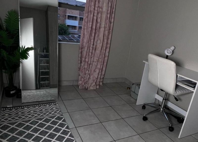 2 Bedroom Property for Sale in Heuweloord Gauteng