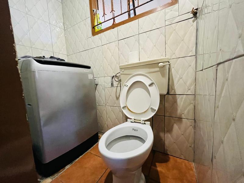 7 Bedroom Property for Sale in Olievenhoutbosch Gauteng