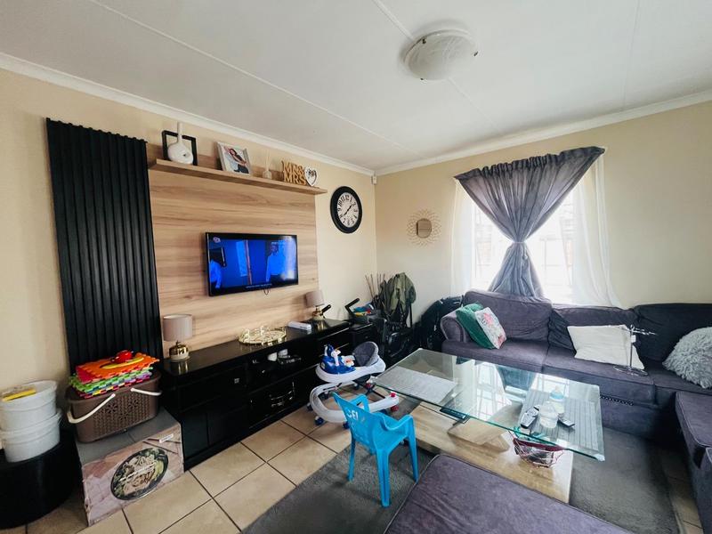 3 Bedroom Property for Sale in Olievenhoutbosch Gauteng