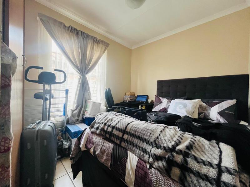 3 Bedroom Property for Sale in Olievenhoutbosch Gauteng