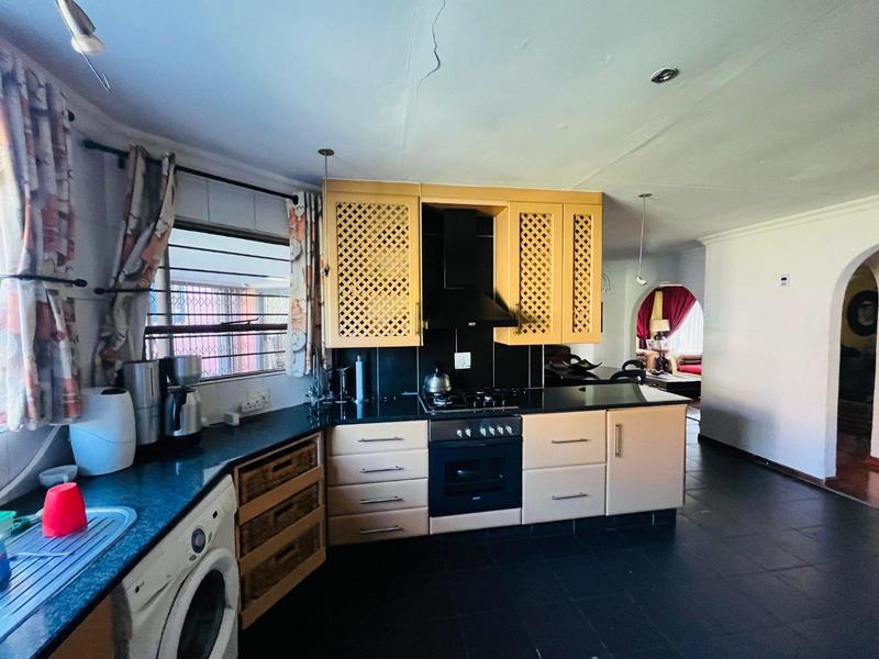 4 Bedroom Property for Sale in The Reeds Gauteng