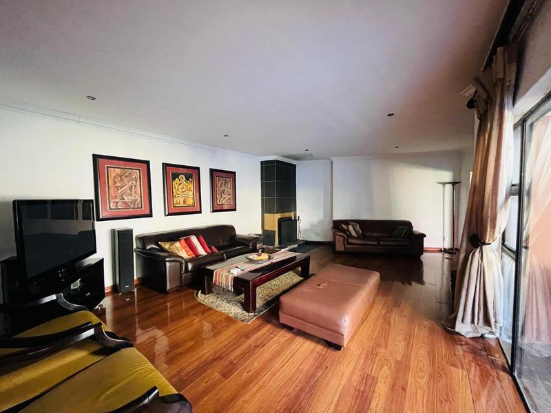 4 Bedroom Property for Sale in The Reeds Gauteng