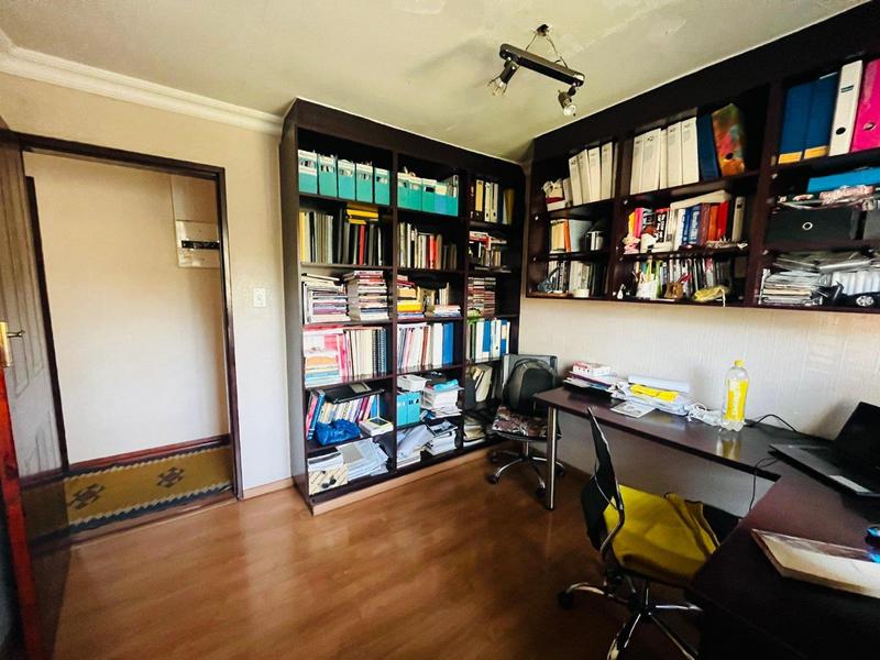 4 Bedroom Property for Sale in The Reeds Gauteng