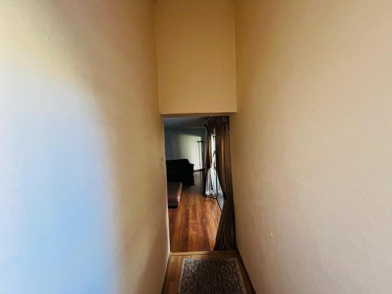 4 Bedroom Property for Sale in The Reeds Gauteng