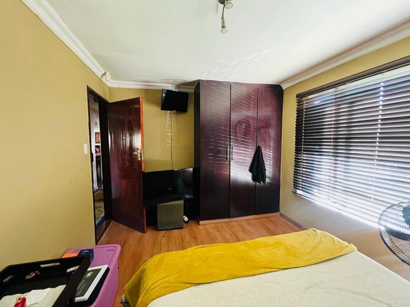 4 Bedroom Property for Sale in The Reeds Gauteng